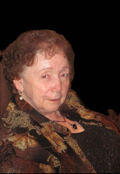 Stella Thériault