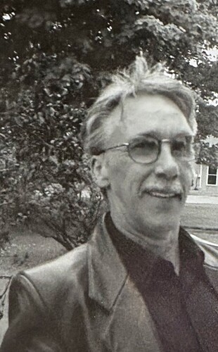 Medium rodrigue doucet