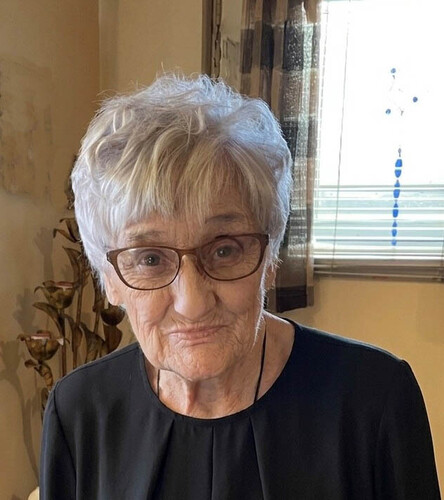 Medium gilberte pitre