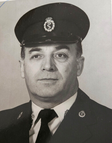 Medium roger roy